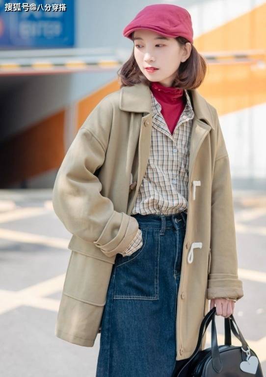 短袜 今年流行这几款半身裙,优雅温柔又百搭,照着穿准没错