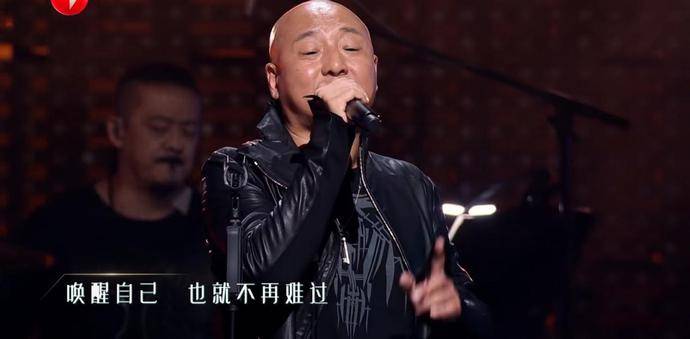 舞台|《追光吧!》初舞台口碑爆棚,2位惊艳,1位有争议,1位意难平