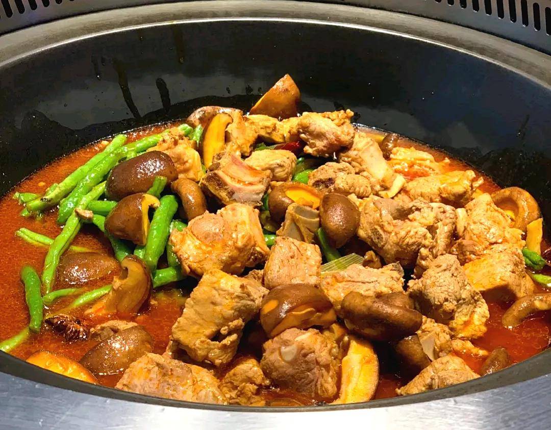 令人欲罢不能的东北美食,来了你就胖十斤!