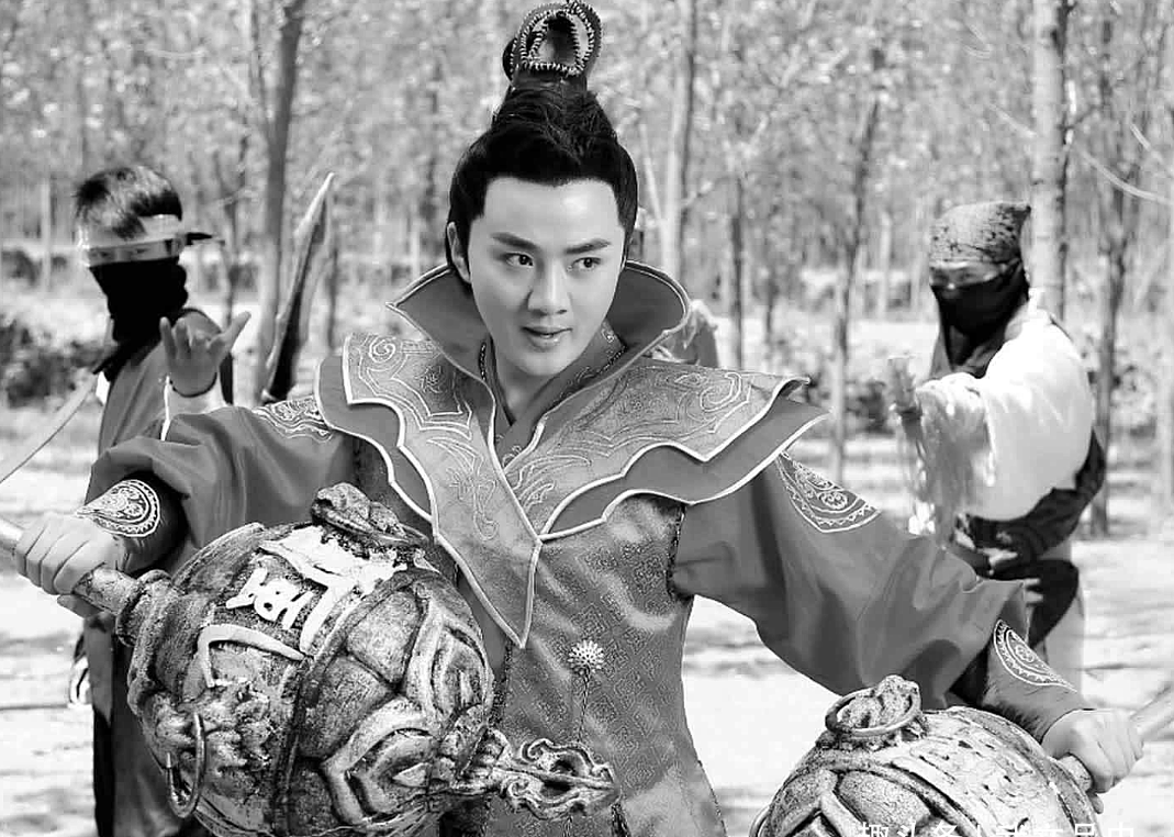 古代战将为何遇见使锤的人为就躲着走战锤有个隐秘功能令人生畏