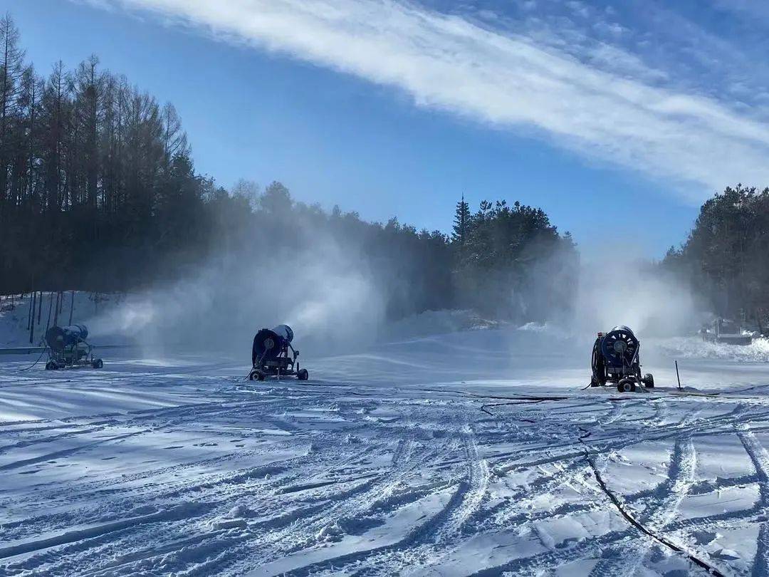 延安|净月潭滑雪场开板 一起约一段“冰雪奇缘”吧！