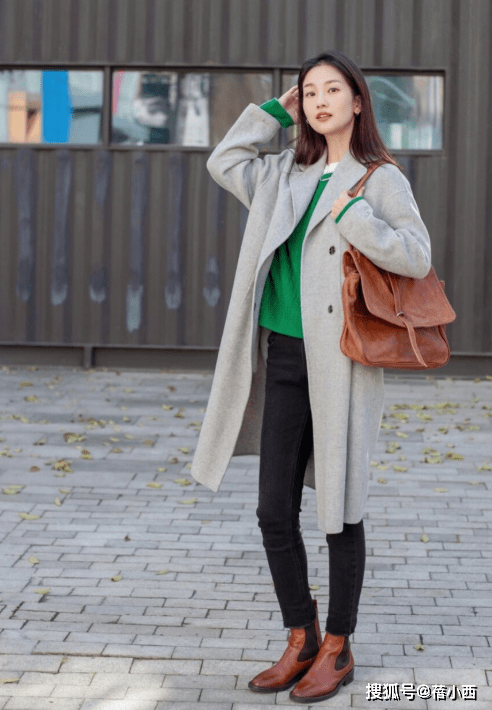 身材 谁说“小黑裤”烂大街？学会这4个穿搭思路，立马变身时髦精