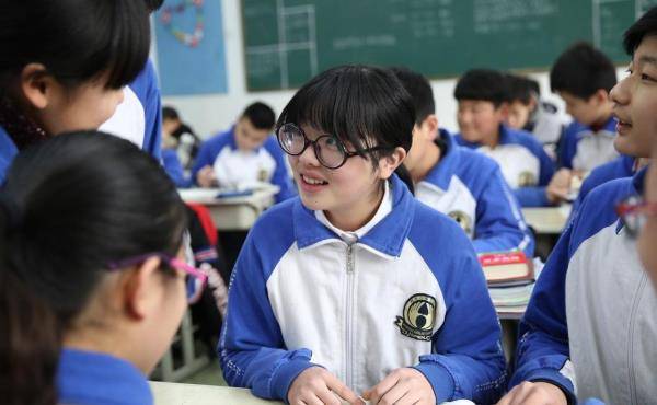 怎么在学校晕倒 2d36f3b027a94a85881da7aef51885a3.jpeg