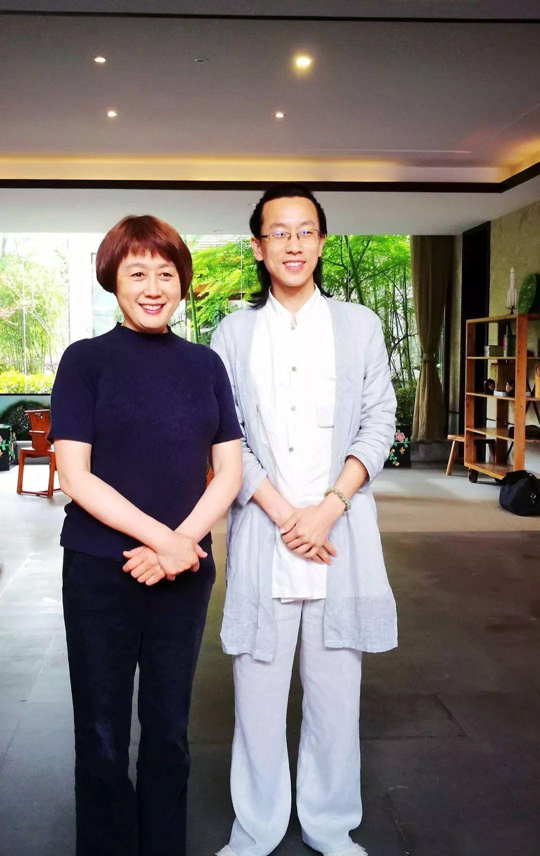 曲苑杂坛主持人汪文华给年迈公婆买房与丈夫分居的爱与痛