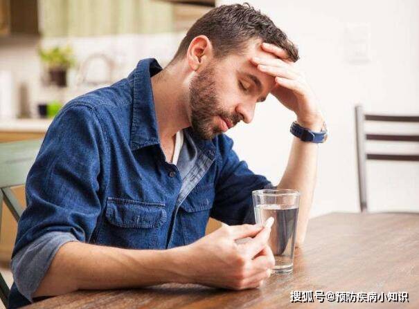 肝脏|肝病找上门时，身体会发出4个“求救信号”，务必要提高警惕