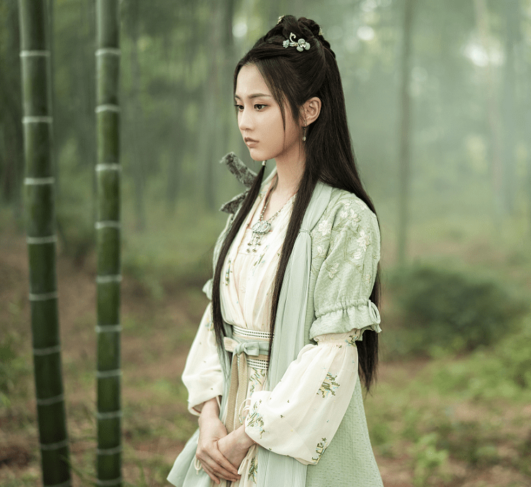 冯绍峰|曾给赵丽颖当配角的张慧雯，如今跟冯绍峰合作新剧，素颜海报好美