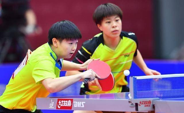 王艺迪|CCTV5直播世乒赛：王艺迪4-1打哭日本伊藤美诚，4-2淘汰早田希娜