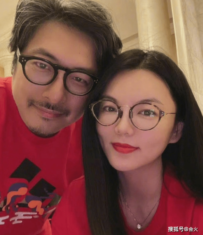 王嶽倫自曝與李湘離婚！性格不合感情破裂，李湘半夜曬綠菜疑回應 娛樂 第2張