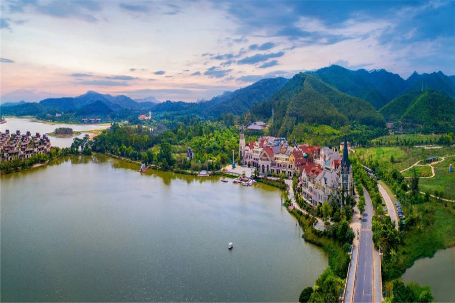 佛山美的鹭湖森林度假区周边有地铁吗