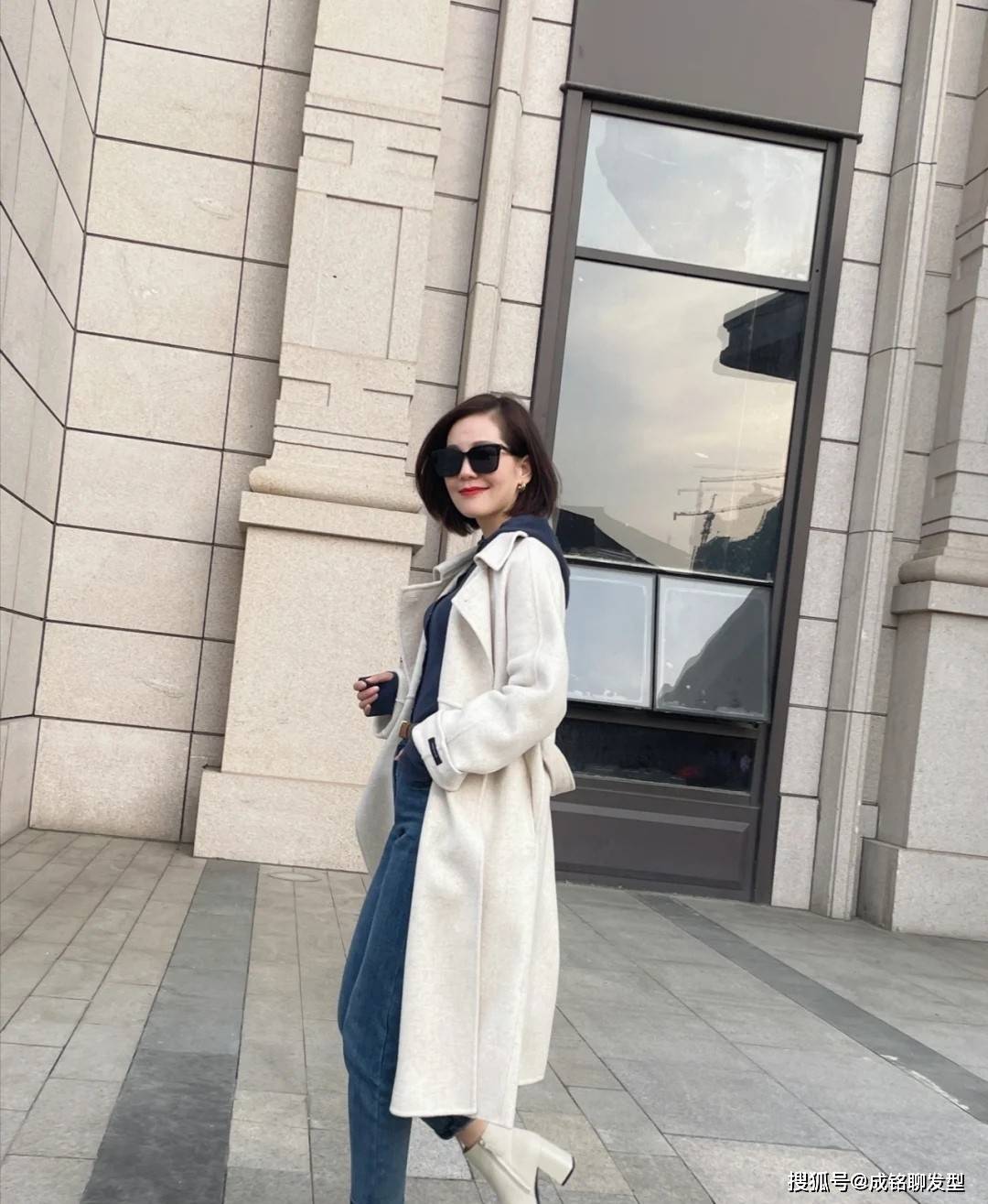 大地 40+的女人穿搭要体面,这些搭配高级又显贵,不掉档次又显气质