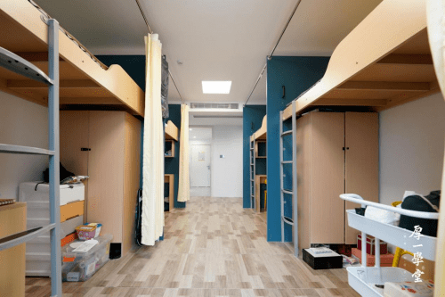 杭州厚一学堂启用全新的40000m05双子座校区