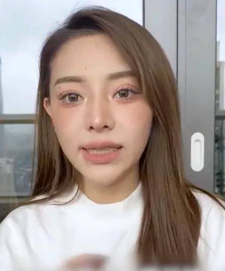 因为她是如何从万人骂的老巫婆变美学界整形模版的？
