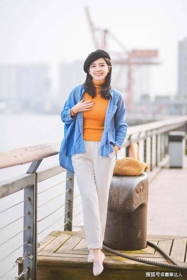 显得 冬天少穿小黑裤！瞧现在的流行“豆腐裤”，时髦特显瘦