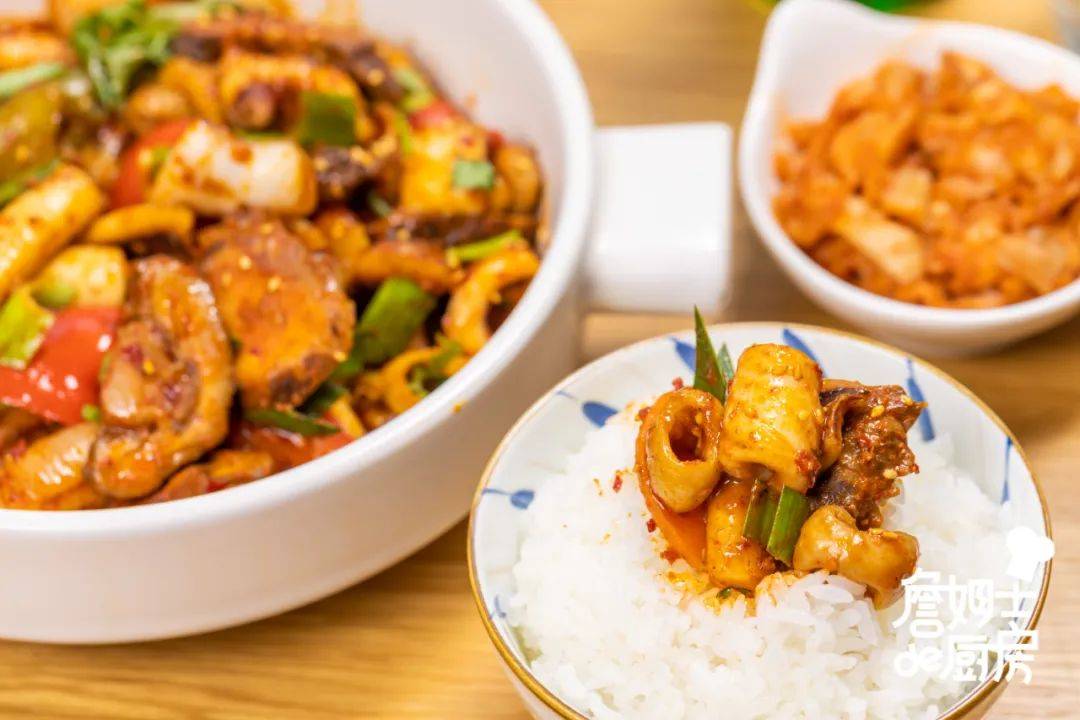 洋葱|绝不失手一锅端!香脆biu汁,配上米饭嗷嗷香!