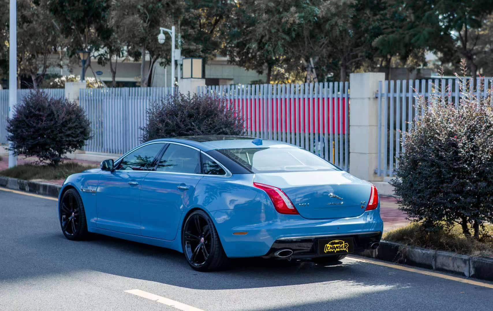 捷豹xjl汽车贴膜ichangericr改变者改色膜瓷器蓝