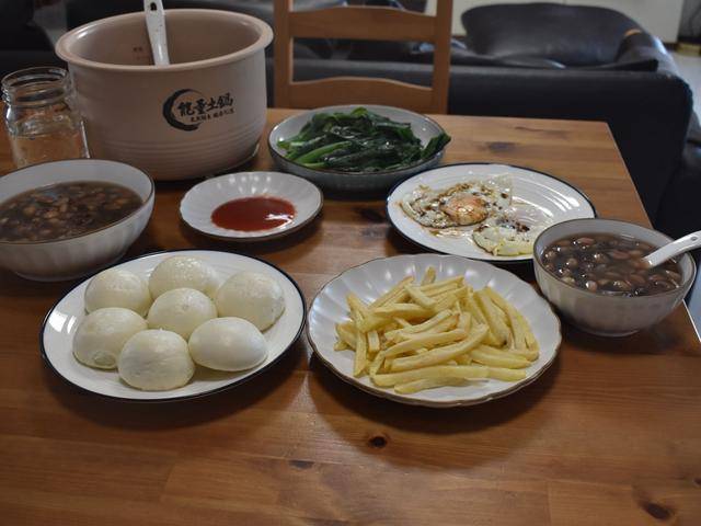 面团|七月坚持做早餐，每天一桌早餐变着花样做，花钱不多全家人都爱吃