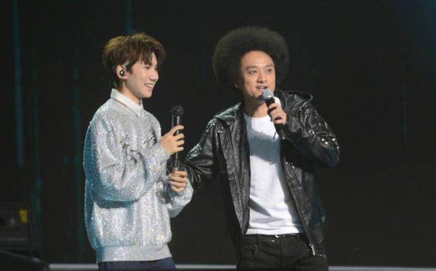 赵英俊去世前吃止痛药录制《送你一朵小红花》,易烊千玺暂时沉默