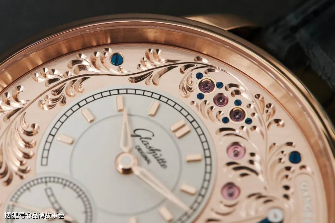 ��ֵ����ĸ����յ�ԭ��