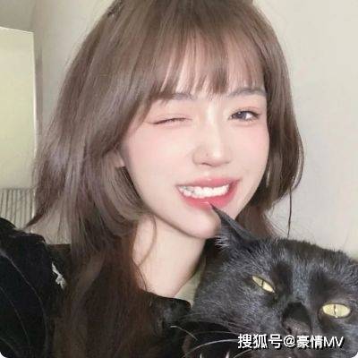 头像很可爱的女生高级头像真人_长发女生意境头像图片