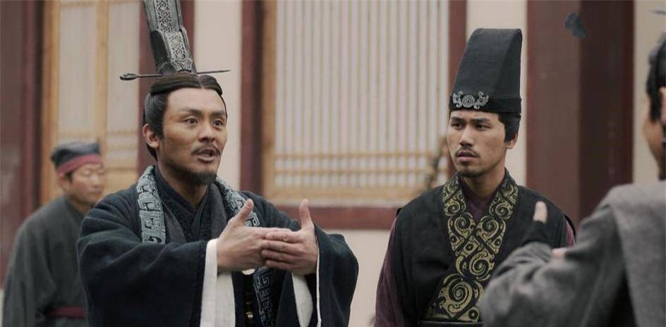 秦朝丞相李斯在腰斩前大喊了这句话,后来竟然成为了现实_秦始皇_秦国