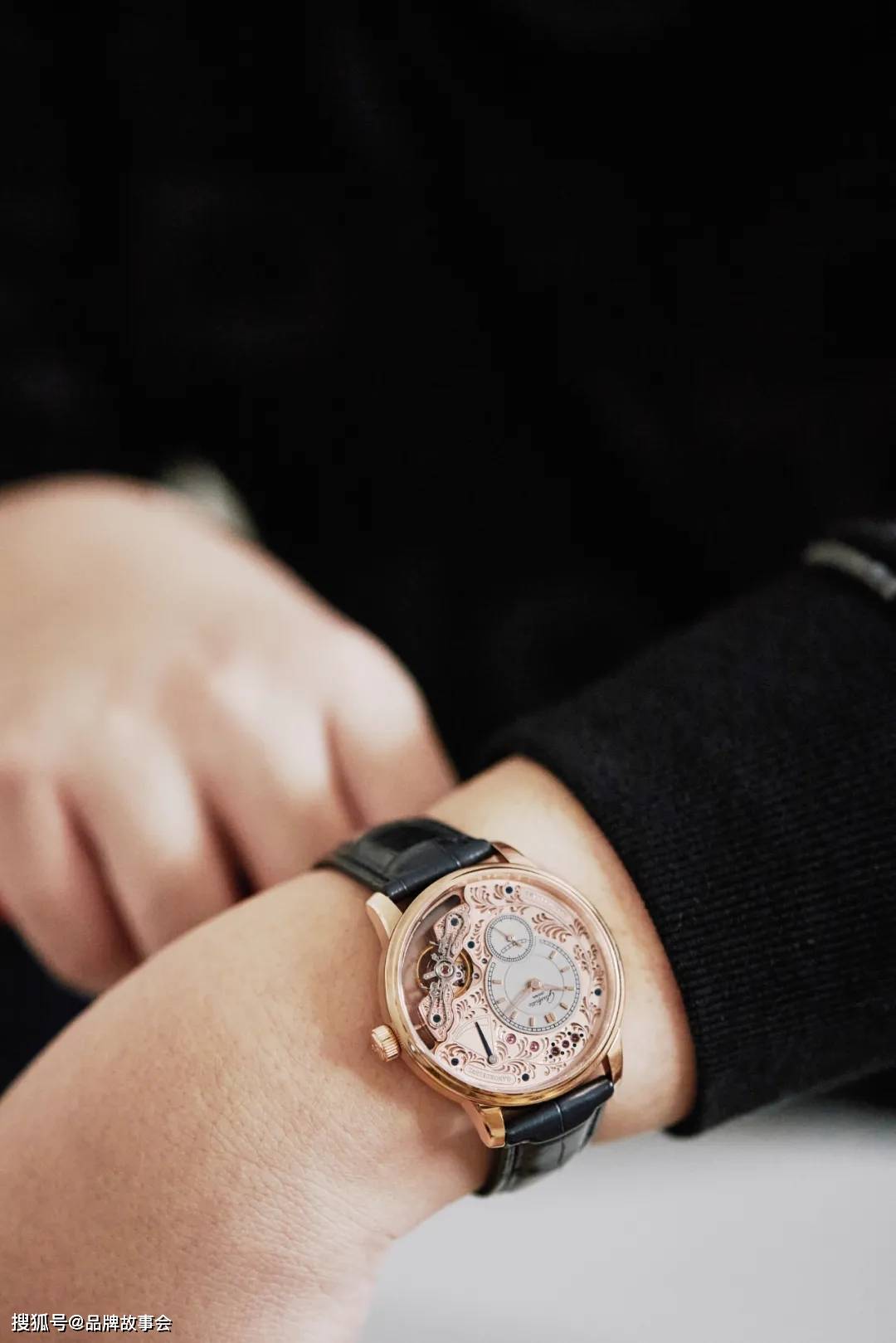 ��ֵ����ĸ����յ�ԭ��