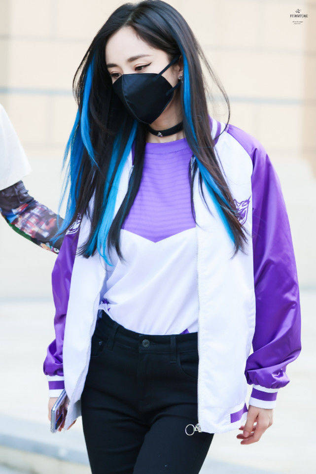 1c7ec8a4e5814b069aaafd52019381d9.jpeg
