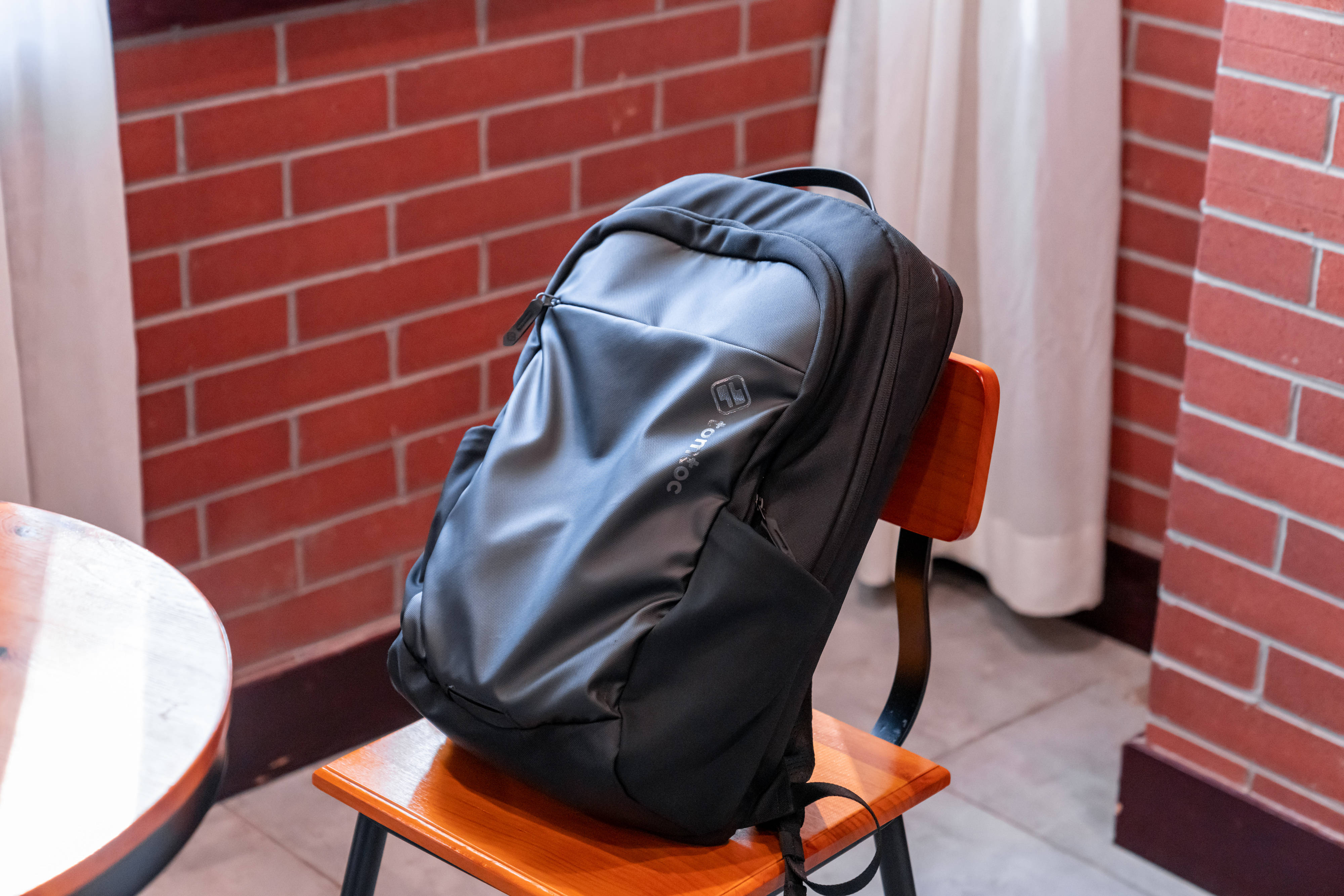 MacBook Pro 2021 有哪些好看实用的软件和配件，我来告诉你