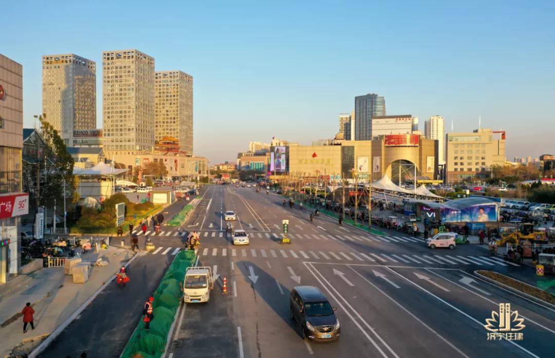 济宁太白楼路改造项目主路通车