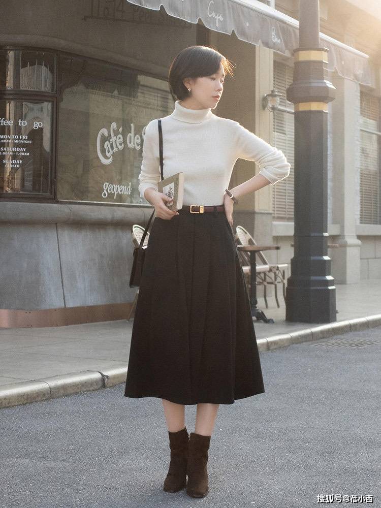 毛衣 冬天毛衣穿搭要做减法,搭配半身裙+外套就OK,超适合普通人照搬