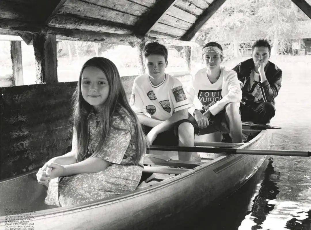 长发|贝克汉姆女儿小七近照，披肩长发气场强，只是太显成熟了