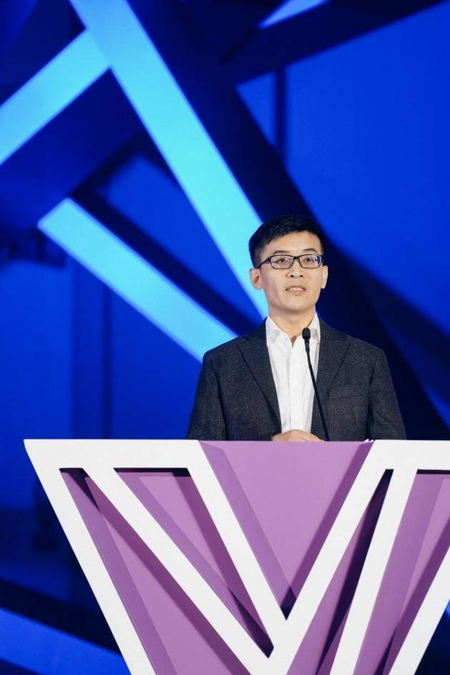 舞台|百位大V集结青岛星光闪耀！微博2021超级红人节热闹来袭！