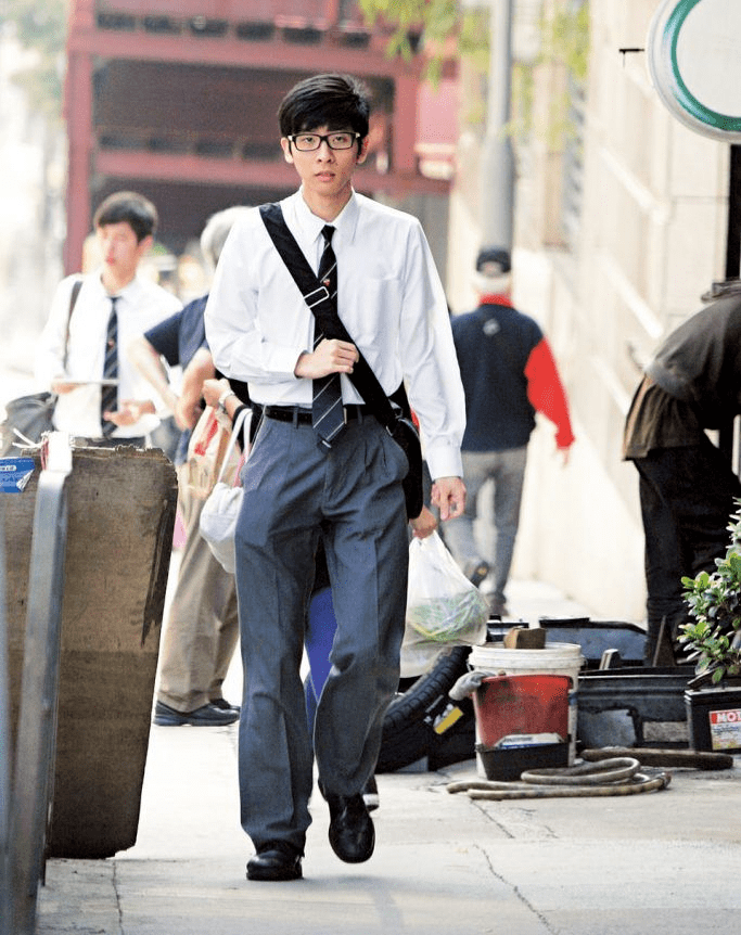 甄文焯还没有出生的时候,甄子丹和梁静慈已经离婚,之后梁静慈独自生下