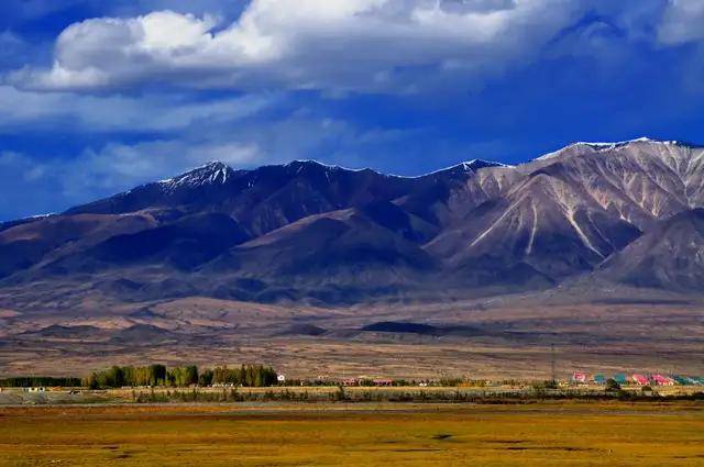 新疆温泉县哈尔达坂铅锌矿床工程地质特征初探_评价_岩石_矿体