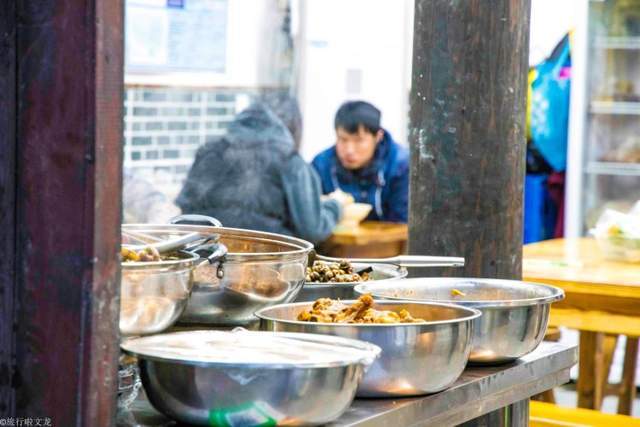 人文|石板老街是濉溪古镇的精髓，有历史沉淀有人文美食，淮北旅游首选