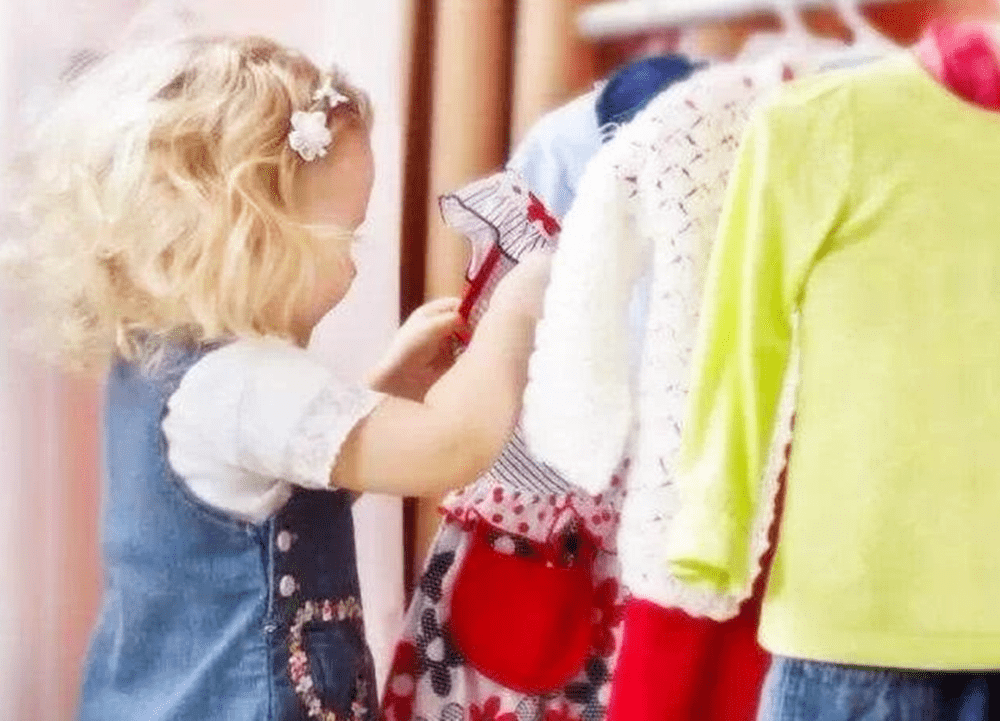 大学 妈妈平时给孩子穿的衣服，影响未来发展？可惜大多父母都没注意到