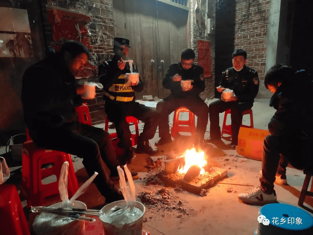 暖情|汤暖情更暖 热心市民为横州市防疫人员送上暖心早餐