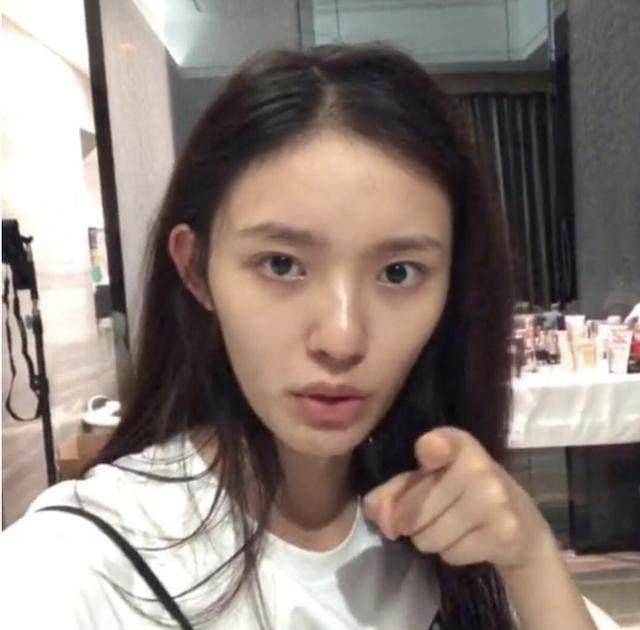 体重林允杨紫暴瘦14斤，马思纯狂减20斤，原来女明星减肥也是死拼！