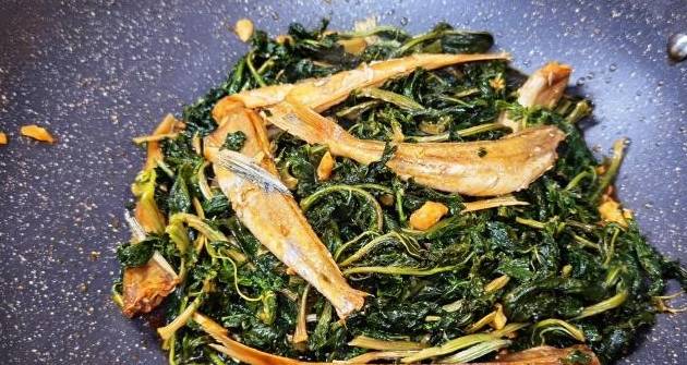 怎么晒萝卜叶好吃 258469935c5e4dcf83e5b02167d7a859.jpeg