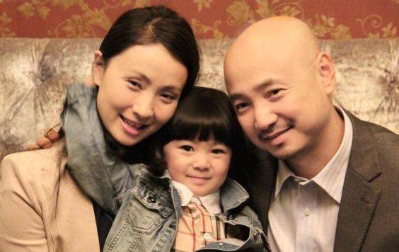 她是中国唯一"大满贯"影后,当红时嫁小演员息影,今成人生赢家_陶虹