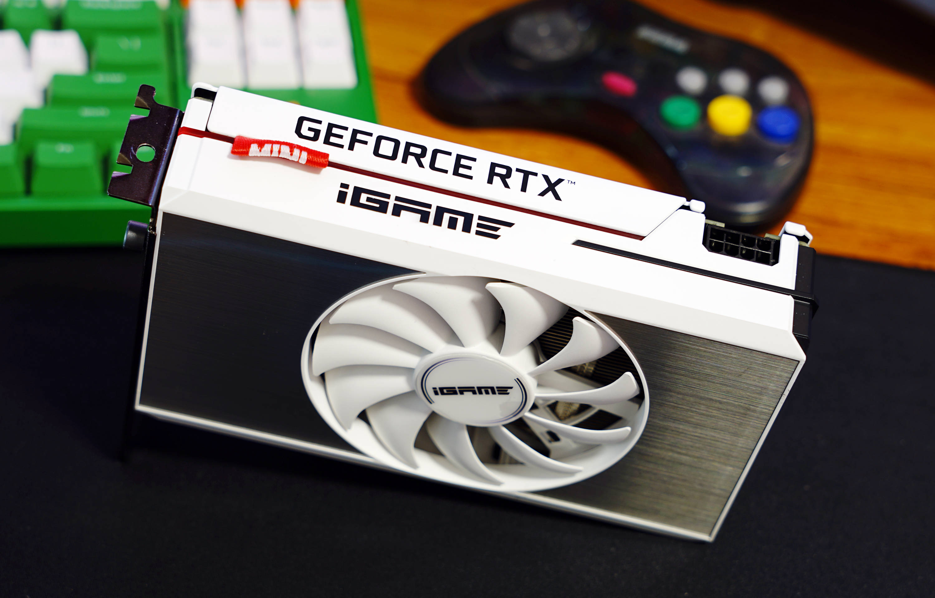 极品小钢炮,七彩虹rtx 3060ti mini赏析_mini_散热_的设计