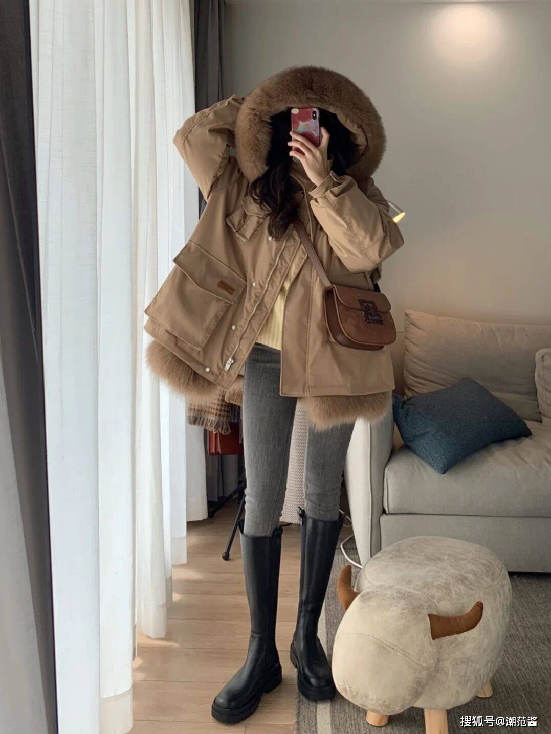 设计 冬季长靴搭配少不了，高挑身材巧妙设计，小小层次感学起来