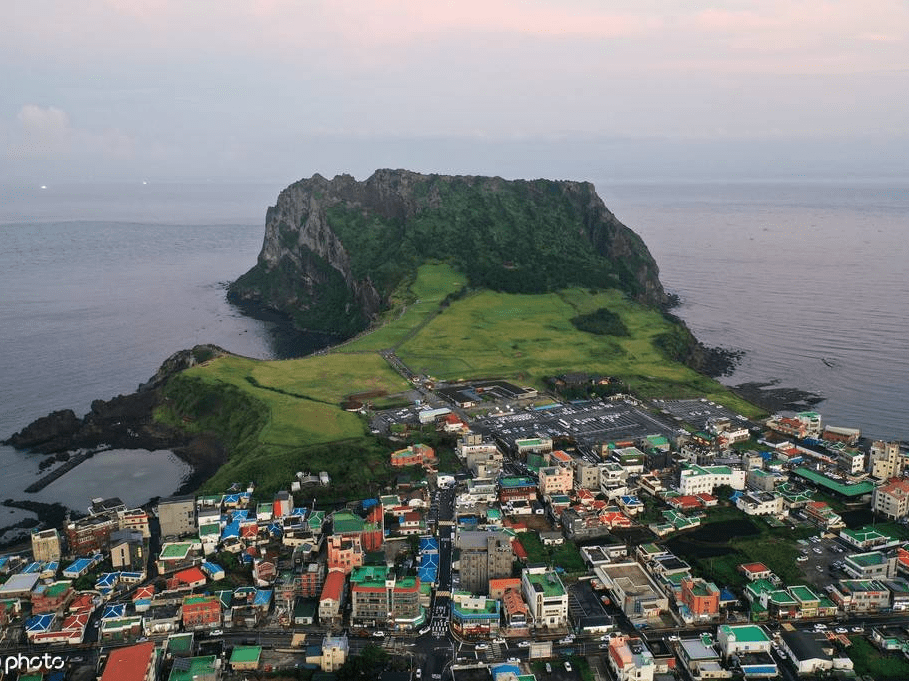 世界七大美景之一：韩国济州岛牛岛 搜狐大视野 搜狐新闻 