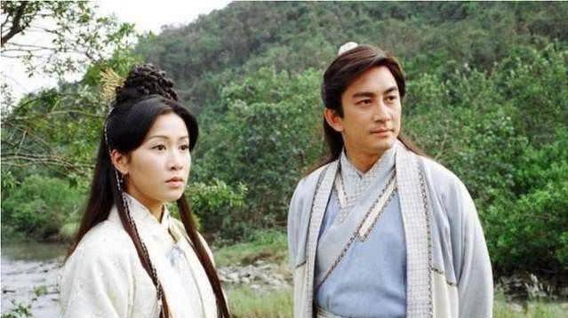 吴熙儿|最帅“张无忌”女儿近照曝光，长大得她亭亭玉立，比妈妈还漂亮