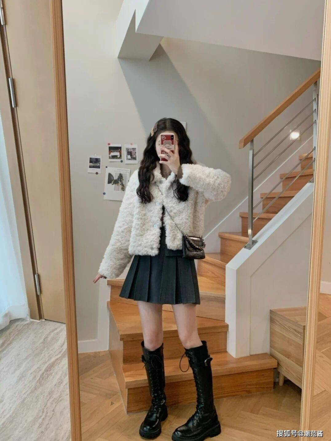 设计 冬季长靴搭配少不了，高挑身材巧妙设计，小小层次感学起来