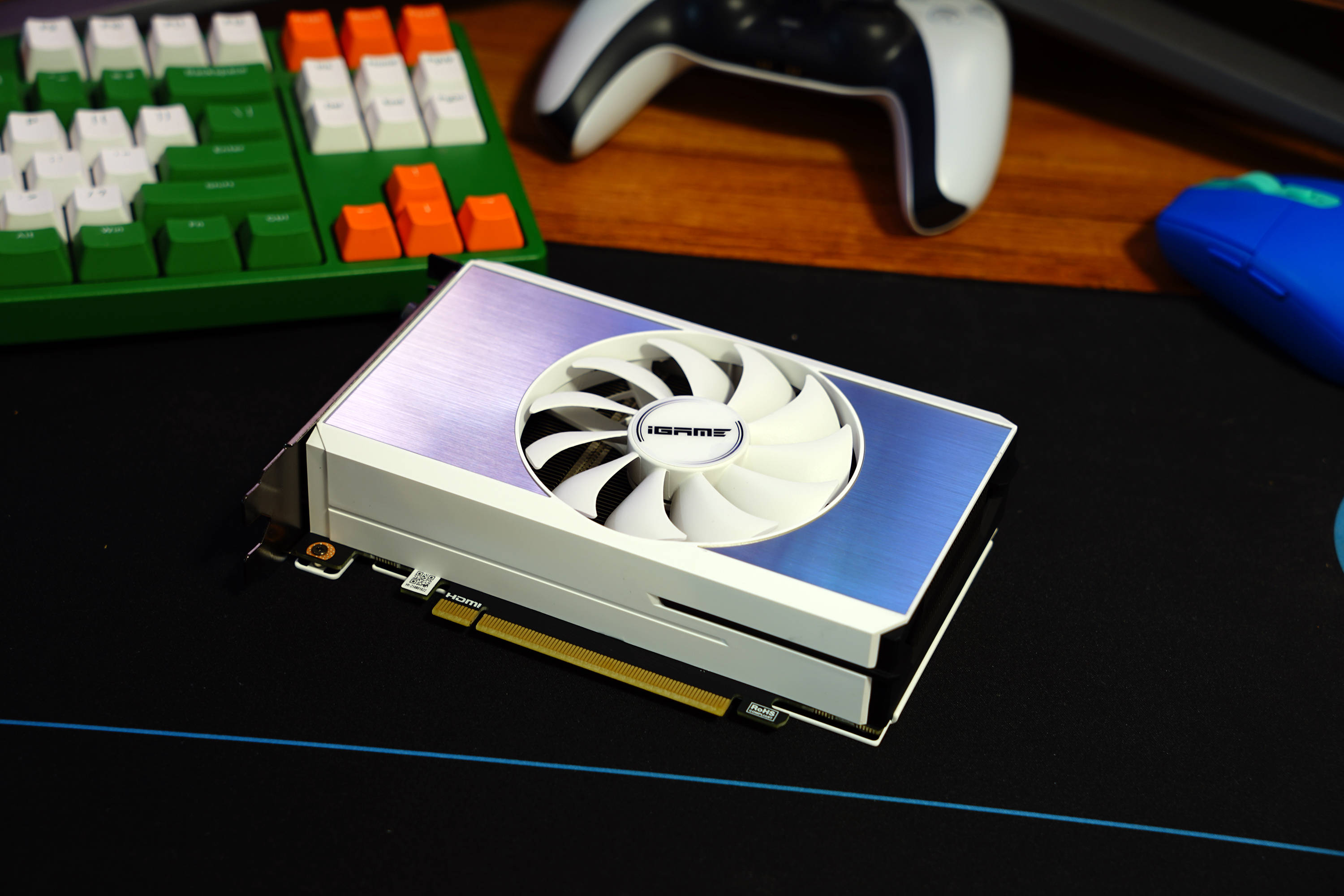 原创最强itx显卡来袭极品小钢炮七彩虹rtx3060timini赏析