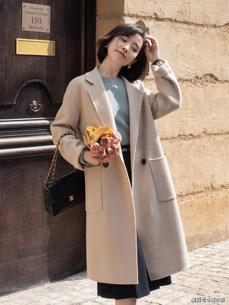 垫肩 “高级感”大衣长啥样？看看这5款价格不一定贵，会搭配才是关键
