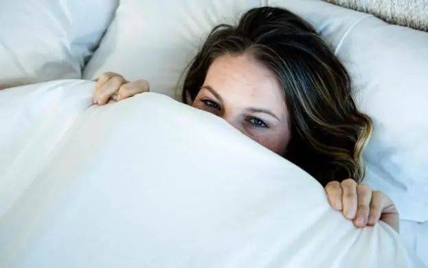 人体|晨起后，3个短命习惯，3个长寿习惯，哪一种你占得比较多？