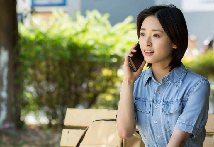 校园|沈月新剧播出，颜值虽不如章若楠，演技却让人耳目一新