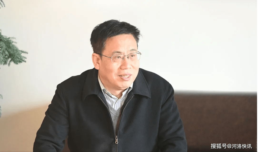 河南省洛阳市人民检察院副检察长陈红伟到嵩县走访慰问市人大代表