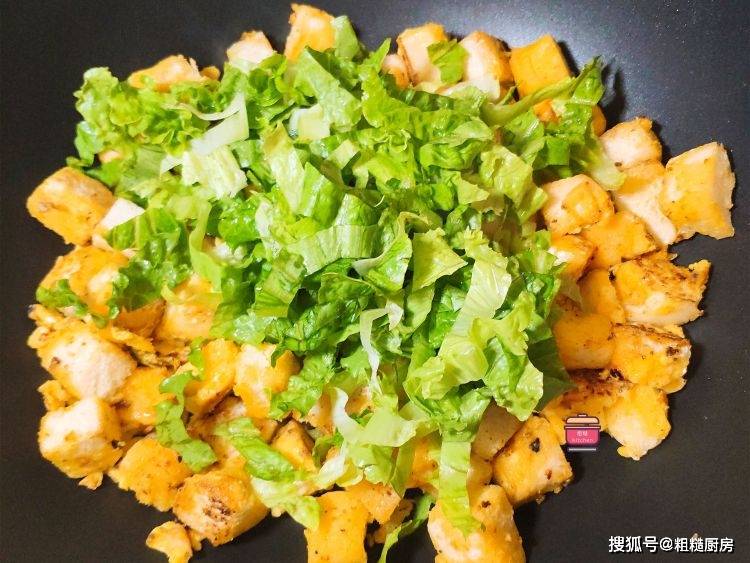 做法|早餐这样做真省事，3种食材简单一炒，主食和菜都有了，营养管饱